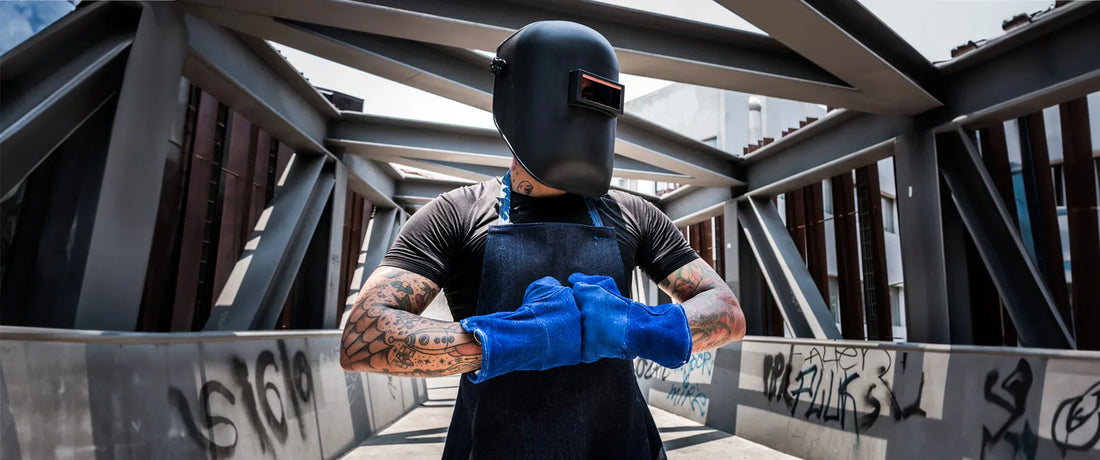 Protección Corporal en el Trabajo: Chalecos Reflectivos y Fajas de Seguridad